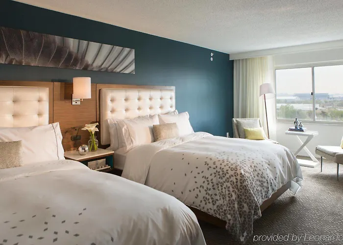 Renaissance Meadowlands Hotel