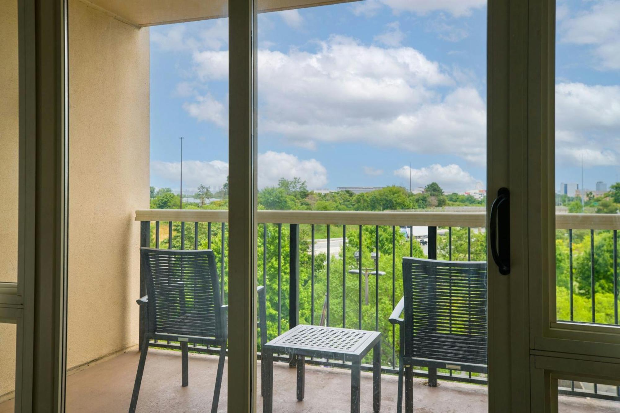 Renaissance Meadowlands Hotel Rutherford