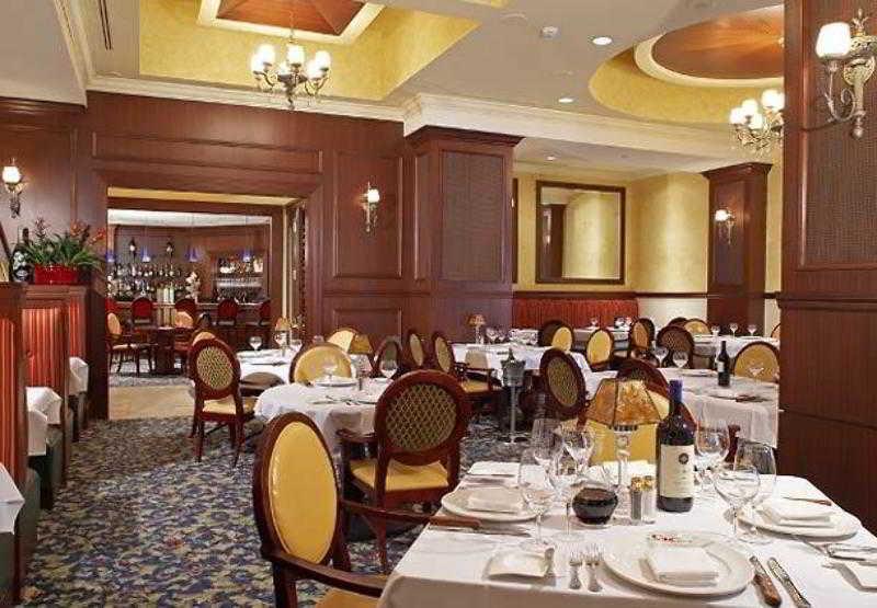 Hotel Renaissance Meadowlands